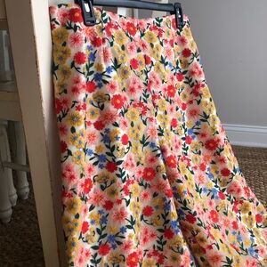 New: Antonio Melani The Nat Note Floral Embroidered Pants. Size 14